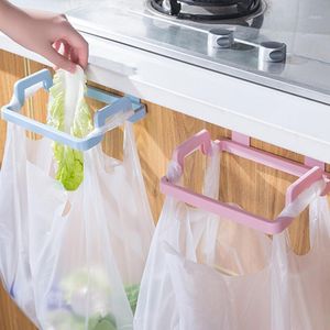 Ganchos Rieles 2 uds Porta toallas bolsa de basura de plástico colgador estante de almacenamiento cocina armario de basura puerta trasera estante colgante portátil gabinete