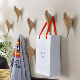 Crochets Rails créatifs forme d'oiseau mur décoration de la maison résine bois Grain support de stockage chambre porte après manteau chapeau cintre 230327