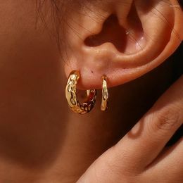 Boucles d'oreilles de cerceau 2 tailles époustouflantes en or martelé mince plaqué pour les femmes bijoux vintage de fille en acier inoxydable Aretes para mujer