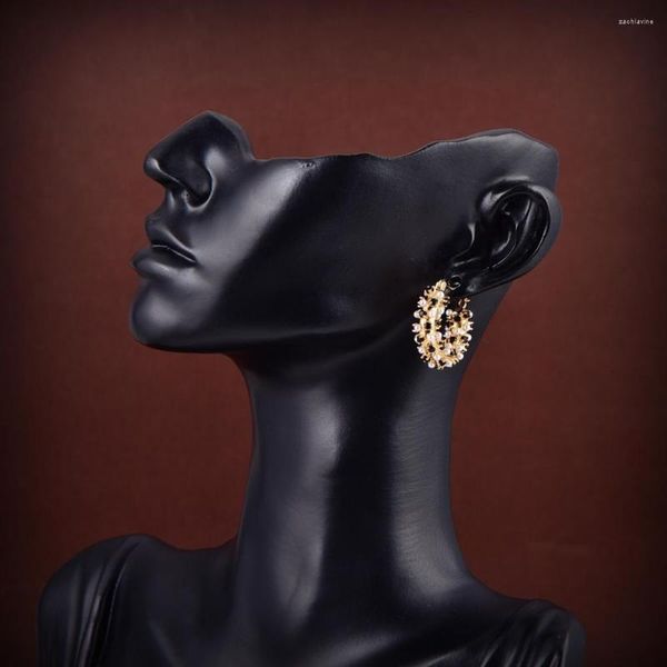 Boucles d'oreilles créoles Vintage pour femmes, magnifique demi-anneau incrusté de perles et de diamants noirs, personnalité de fête, bijoux de luxe Cool et avant-gardistes, 2023.