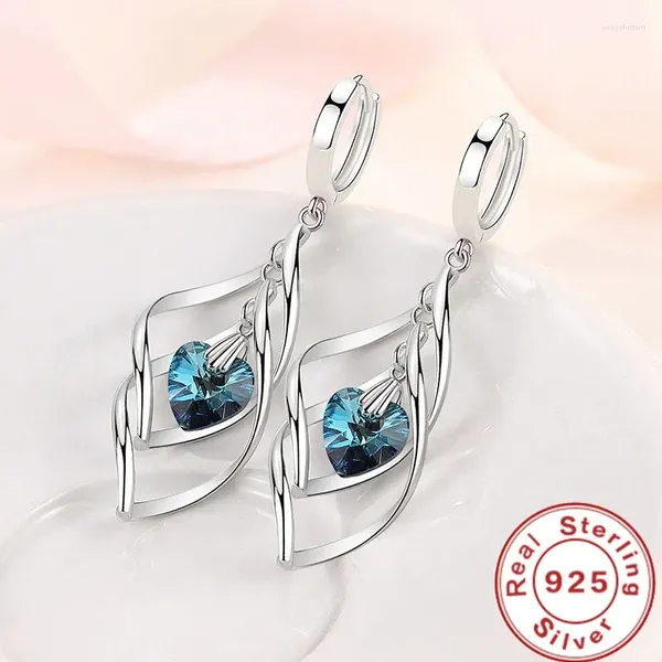 Boucles d'oreilles créoles en argent sterling 925, cristal bleu exquis en forme de cœur pour femmes, bijoux de charme de mariage, cadeaux de fête à la mode, vente en gros