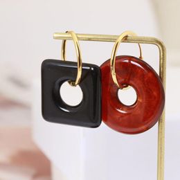 Boucles d'oreilles créoles asymétriques, bijoux de styliste uniques de haute qualité pour femmes