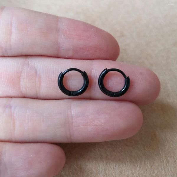 Pendientes de aro chapados en negro, súper pequeños, 6 mm, acero inoxidable 316 L, no se decoloran fácilmente, hipoalergénicos