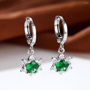 Boucles d'oreilles créoles mignon flocon de neige en pierre verte pour les femmes couleur argent métal rond Zircon blanc longue boucle d'oreille mère anniversaire bijoux