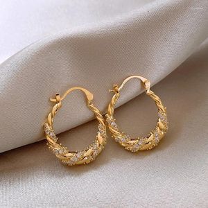 Boucles d'oreilles cerceaux Design Luxury Luxury Unique Zircon Enroulement 2024 Fashion Femmes Élégant Gold Couleur en métal Bijoux Cadeaux