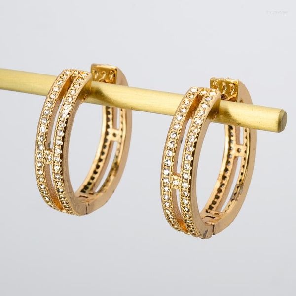 Boucles d'oreilles créoles Diana bébé bijoux Huggie cubique zircon rond oreille goujon plaqué or cuivre classique bijoux fête quotidien accessoires