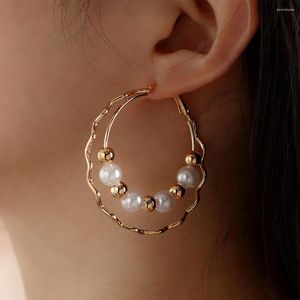 Boucles d'oreilles créoles perle européenne et américaine géométrique tempérament exagéré goujons féminins voyage d'été