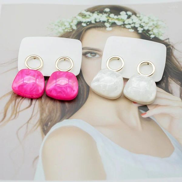 Pendientes de aro a la moda, bolso exquisito francés de resina, deslumbrante cuadrado blanco relleno barroco, joyería de fiesta, regalo, uñas para las orejas