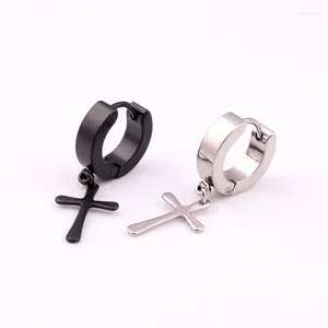 Hoepel oorbellen mode mannen vrouwen punk kruis kleur goud zwart titanium stalen pendiente kleine knuffel sieraden