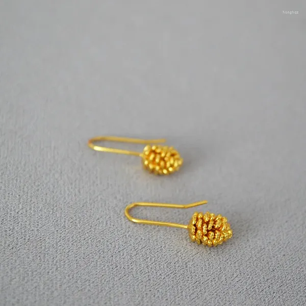 Pendientes de aro Japón y moda de Corea del Sur desplazamientos pequeños exquisitos lindos forma de nuez de pino chapado en latón estilo Simple