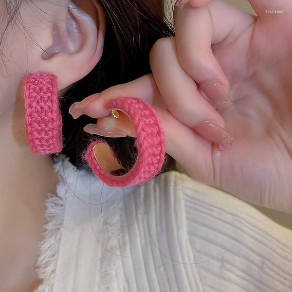 Pendientes de aro Kaitin Woolen Geométrico Cerrado C Light Luxury Corea Fashion Simple Wholesale Femenino Joyería