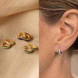 Boucles d'oreilles créoles KMOKN incrustation d'opale Huggie pour femmes feu délicat à la main bijoux de mode en pierres précieuses