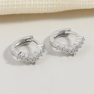 Boucles d'oreilles cerceaux kofsac de la petite fille à la mode Mini petit câlin à zircon brillant cercle mince pour femmes 925 bijoux en argent sterling