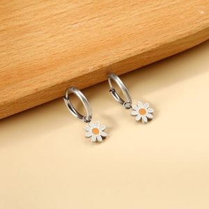 Hoop oorbellen Luxusteel Daisy Flower Dragonfly Butterfly Crown Pendant voor vrouwen Koreaanse olie DRIP Kleurrijke schattige hangende oorrang