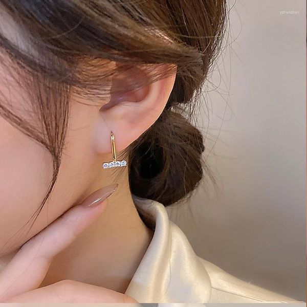 Boucles d'oreilles créoles minimalistes filles petit Zircon blanc en forme de U minuscule pour les femmes couleur or Simple femme boucle d'oreille bijoux cadeau
