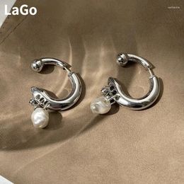 Boucles d'oreilles cerceaux bijoux modernes vendant un étalon avant en métal brillant pour les cadeaux de fête des filles