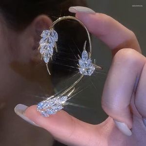 Boucles d'oreilles créoles couleur argent pour femmes, Clips d'oreille en plumes de papillon sans Piercing, Zircon scintillant, Clip gauche, bijoux de mariage