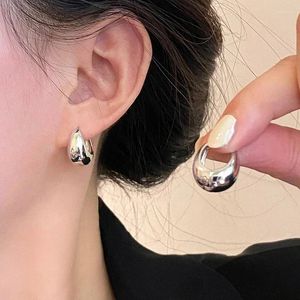 Boucles d'oreilles cerceaux Color en argent lisse en métal chunky pour les femmes filles mode ronde cercle Boucle d'oreille Boucle bijoux punk