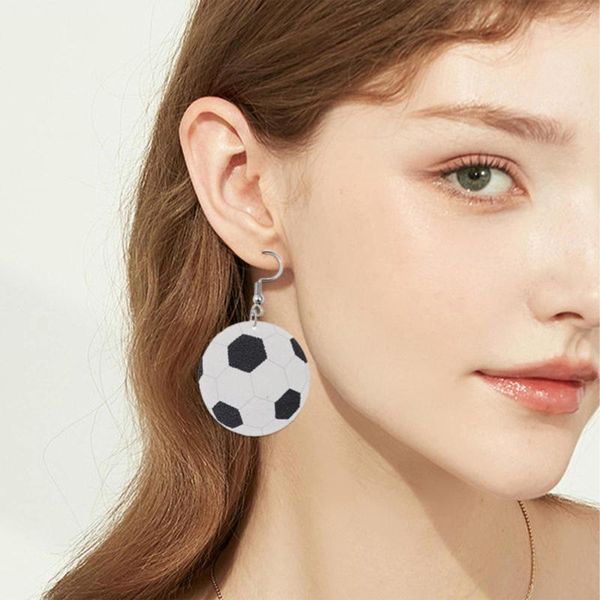 Boucles d'oreilles créoles sport rond en cuir PU Baseball Football Football basket-ball Softball mauvais œil bleu perlé coeur femmes