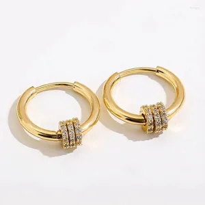 Boucles d'oreilles de cerceau Small Round Gold Color Huggies en acier inoxydable pour femmes Zirconia Cz Triple Gear Charm Ear Buckle