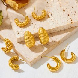 Pendientes de aro con personalidad única para mujer, aretes pequeños chapados en oro de 18 quilates con textura en forma de C, joyería de moda Orelha