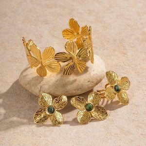 Boucles d'oreilles cerceaux uworld texturé en acier inoxydable Fleur Perle Perle 18K Gold bijou étanché