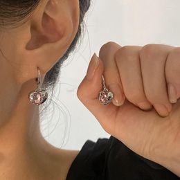 Pendientes de aro VSnow, pendientes creativos de diamantes de imitación de cristal rosa para mujer, accesorios de joyería de Metal de Color plateado con corazón de amor inusual