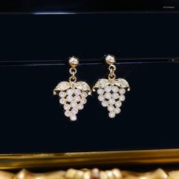 Boucles d'oreilles créoles femmes clou petit raisin goutte élégant luxueux 14K plaqué or dames accessoires conception Simple 2023