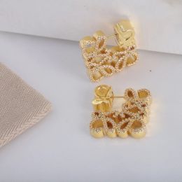 HOOP HUGGIE 18K Gold Fashion Designer Pendientes Diseñador de joyas Pendientes de perlas para mujeres Pendientes de joyas de joyería
