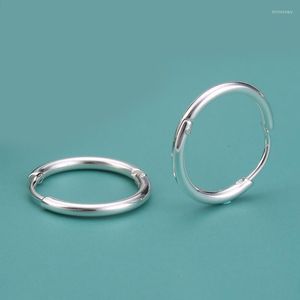 Hoop Huggie 1Pair 2 mm dunne cirkel roestvrij staal kleine hoepels oorr earring anti-allergisch oor botjesgel gotische klassieke sieradenhoop kirs22