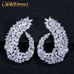 Hoop Huggie CWWZircons étincelant zircon cubique couleur argent femmes grande fleur boucles d'oreilles pour les mariées bijoux de mariage accessoires CZ416 230311
