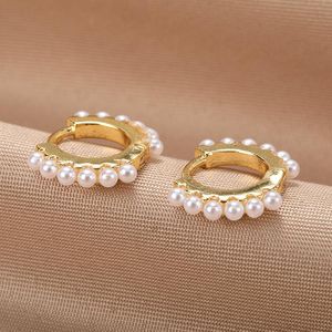 Hoop Huggie Elegante Vintage Pearl -oorbellen voor vrouwen kleine cirkel mode Koreaanse sieraden vrouwelijke oorringenhoop