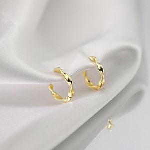 Boucles d'oreilles géométriques coréennes Huggie pour femmes et filles, bijoux torsadés ondulés élégants et simples, à la mode