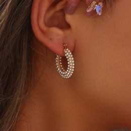 Hoop Huggie À La Mode Perle Bijoux Dames Cadeau De Noël Perle Cristal Rempli Rond Hoop Boucles D'oreilles Pour Les Femmes En Acier Inoxydable Boucle D'oreille 230531