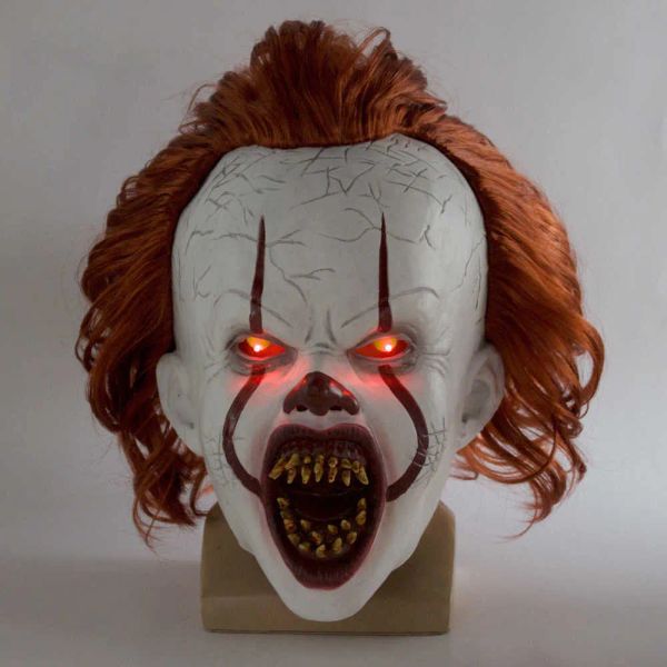 Horror Nuevo LED Pennywise Joker Scary Mask Cosplay Stephen King Capítulo Dos máscaras de látex Clown Halloween Party 4.23 S