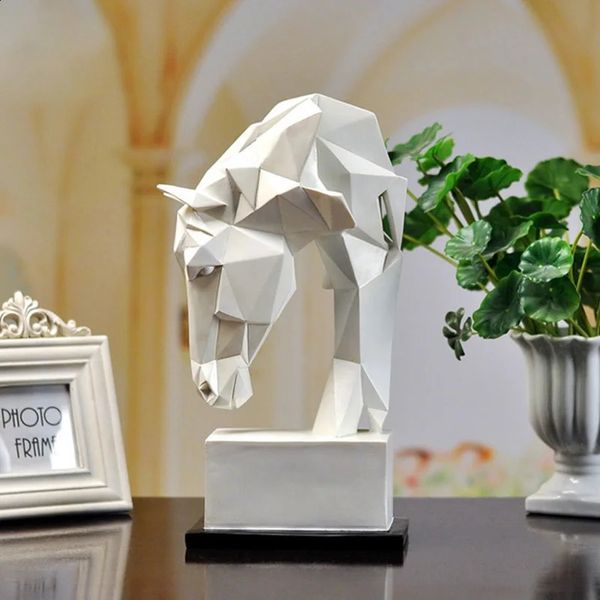 Tête de cheval ornements résine nordique moderne décoration de la maison Art Animal géométrique Origami artisanat ameublement bureau décor Statuette 240119