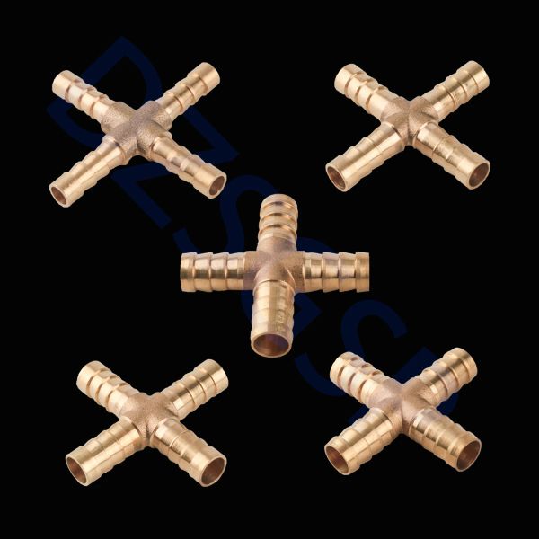 Tuyau de tuyau 4 façons de tuyau en laiton en forme de croix ajusté couple barbelé en cuivre droit pour tuyau d'huile d'eau d'air
