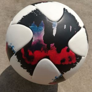 Ballon de Football en PU de taille 5, 2018, granulés antidérapants, de haute qualité, pour le jeu, l'entraînement des jeunes et des enfants