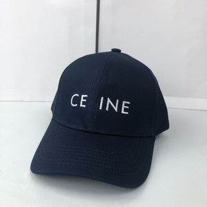 Hot 2024 Designer Women Baseball Hat Fashion Summer Top Top Quaility Loissine Ajustement toile Men Ball Cap adaptée à tous les OCN Nouvelle arrivée