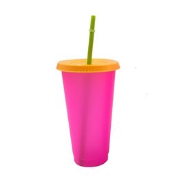 Hot 24oz Kleur Veranderende Cup Magic Plastic Drinken Tumblers met deksel en stro herbruikbare snoepkleuren koude beker zomer waterfles T2I51699