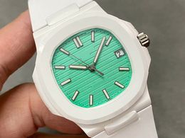 L'usine Hot AET produit la série 5711 de montres mécaniques pour hommes de haute qualité avec boîtier en céramique et cadran en verre saphir avec bracelet en caoutchouc et cadran bleu clair