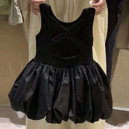 Falda de niña sin tiras de color negro caliente Hot Black Falda Falda de princesa
