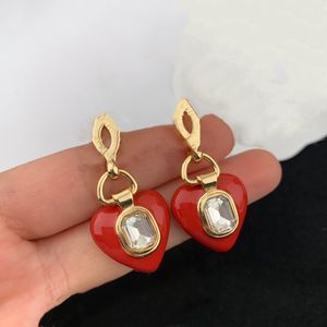 Hot Marque De Mode Diamant Bijoux Balancent Pour Les Femmes Rouge Coeur Boucle D'oreille Conception Géométrique Parti Lumière Or Gland Boucles D'oreilles Top Qualité