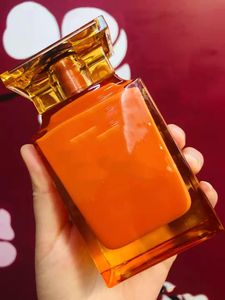 Hot women men perfume 100ml Spray Perfumes con larga duración buen olor vienen con caja Entrega rápida