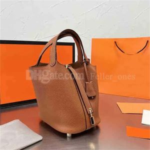 Designer chaud pour homme femme sac seau sac fourre-tout couche fermée en peau de vache panier alimentaire fourre-tout tout match épaule sac à main en cuir véritable femmes mère et enfant sacs à main