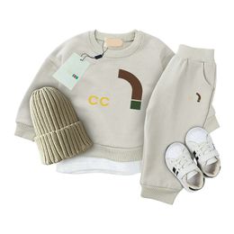 HOT INS Designer kids Conjuntos de ropa Bebé niños niñas Suéter traje Tops pantalones de dos piezas 90-120