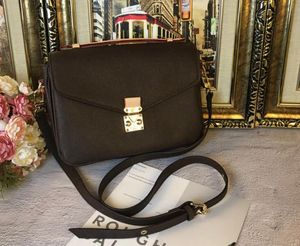 High Quality Handbags luxurys designers bags Fashion womens CrossBody Clutch Shoulder Bag Letter Handbag ladies purse 2022 pocket Messenger Totes wallet