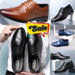 Hot Fashion Men Dress Shoes Plus Size 38-47 Eleganti scarpe in pelle in microfibra per uomo Scarpe formali Oxford maschili