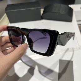 Fashion Classic Design gepolariseerd 8898 Luxe zonnebril voor mannen Women Piloot zonnebril UV400 Eyeear metalen frame Polaroid lens 57 mm