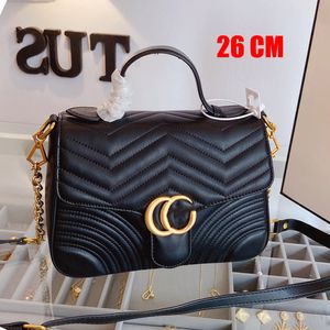 Hot High Quality 5 colores luxurys Mujeres Cadena Crossbody Bolsos Diseñadores corazón V Patrón de onda Bolsos de hombro Messenger Bags Pruse Chain Tote Fashion Womens Bag